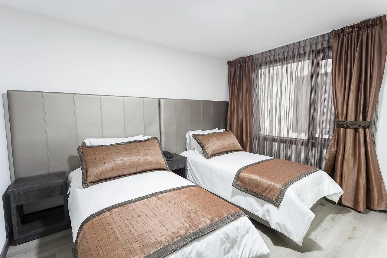 Hotel Airport Travel Corferias Bogota